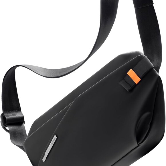Water-Resistant Lightweight Sling Bag for Men and Women: Perfect for Outdoors - Picture 1 of 8